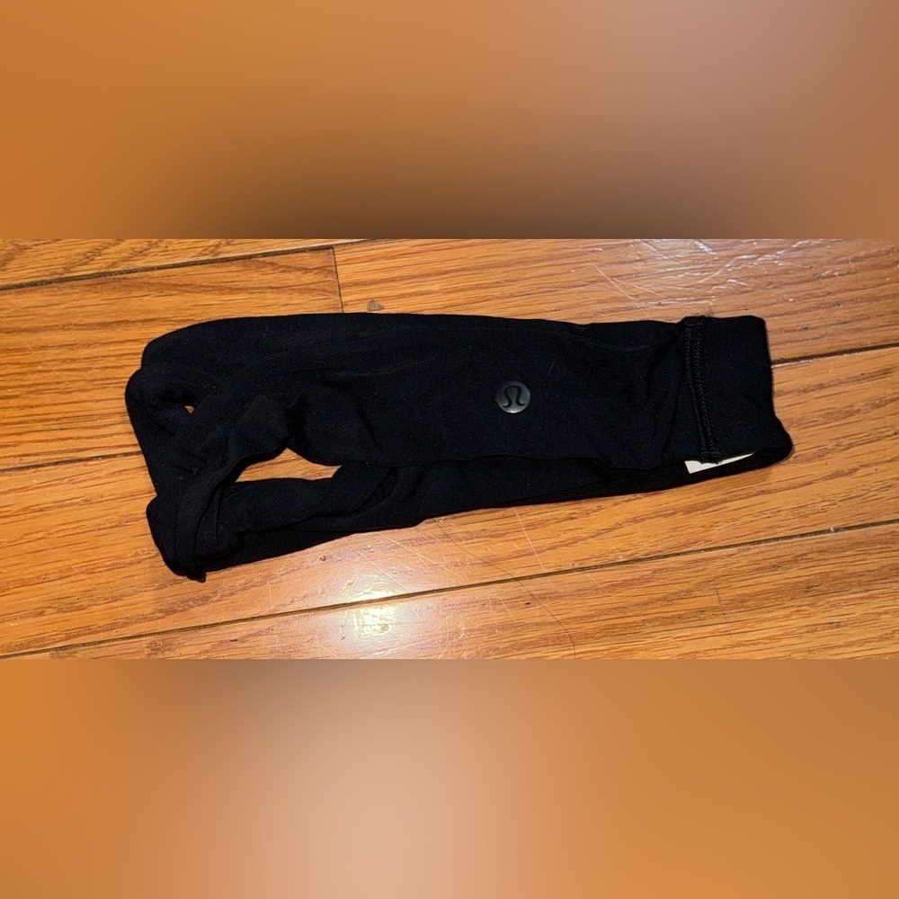 Lululemon Black headband